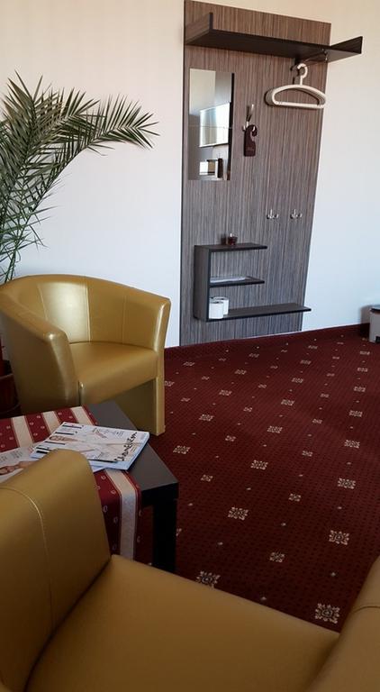 Hotel Montenegro Bruntál Zewnętrze zdjęcie